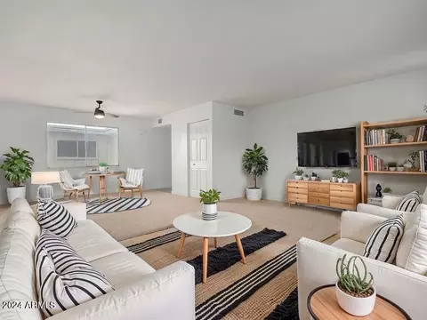 2042 W Elm St, Phoenix, AZ 85015