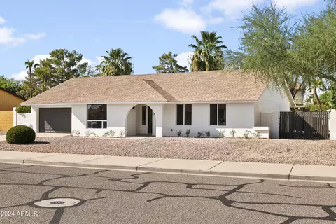 4536 E Paradise Ln, Phoenix, AZ 85032 photo 4