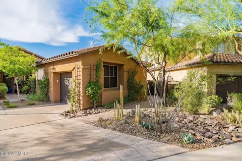 2310 E Winston Dr, Phoenix, AZ 85042 photo 5