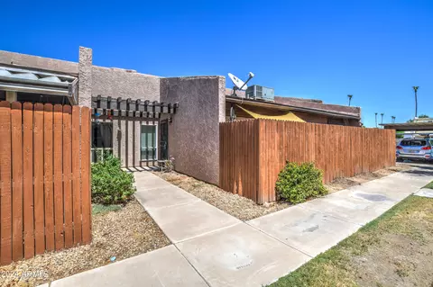 629 N Mesa Dr #28, Mesa, AZ 85201