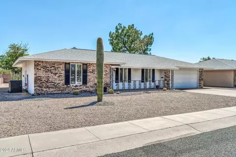 10619 W Brookside Dr, Sun City, AZ 85351
