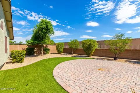 Exterior - 3817 E Irma Ln, Phoenix, AZ 85050 photo 14 of 16
