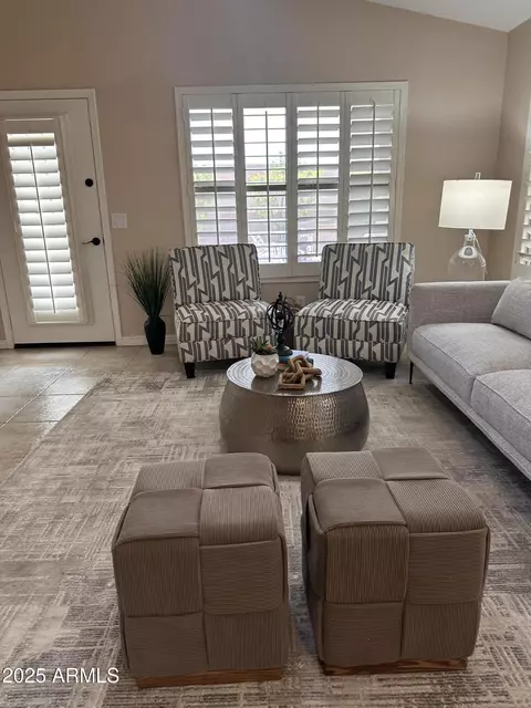 Living - 3817 E Irma Ln, Phoenix, AZ 85050 photo 9 of 13