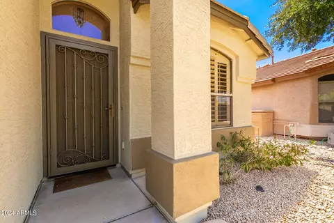 Exterior - 3817 E Irma Ln, Phoenix, AZ 85050 photo 3 of 16