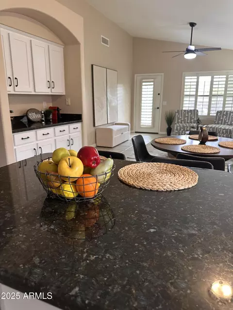 Kitchen - 3817 E Irma Ln, Phoenix, AZ 85050 photo 2 of 10