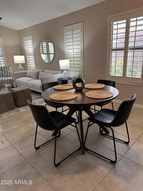 Dining - 3817 E Irma Ln, Phoenix, AZ 85050 photo 5 of 5