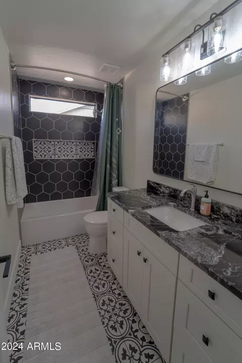 740 Eagle Ln, Gilbert, AZ 85296 photo 24