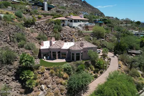 5310 E Wonderview Rd, Phoenix, AZ 85018