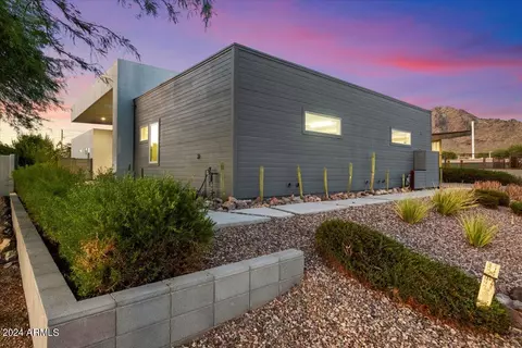 1822 E Palmaire Ave, Phoenix, AZ 85020 photo 2