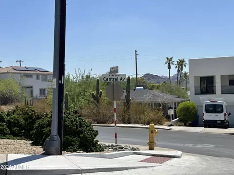 9 E Foothill Dr #30, Phoenix, AZ 85020 photo 6
