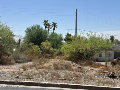 9 E Foothill Dr #30, Phoenix, AZ 85020 photo 8