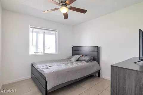 3323 N 37th Ave, Phoenix, AZ 85019 photo 14