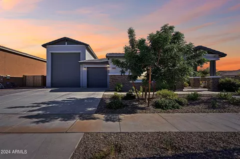 14367 W Ventura St, Surprise, AZ 85379