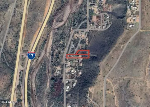 52017 N 36th Ave #1, New River, AZ 85087