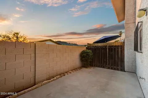 Exterior - 1238 E Vogel Ave #2, Phoenix, AZ 85020 photo 2 of 2