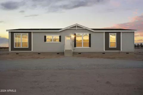 8095 W Jadan St, Coolidge, AZ 85128