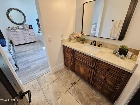 Bath - 8265 E Kramer Cir, Mesa, AZ 85207 photo 14 of 17