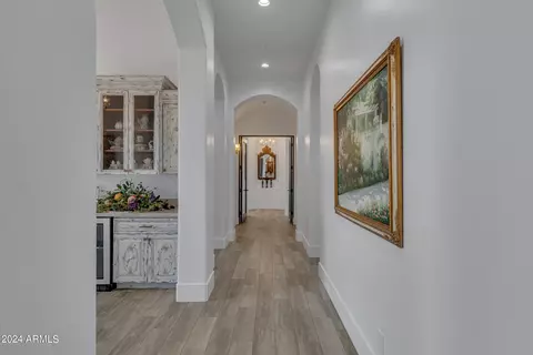 Entry Way - 8265 E Kramer Cir, Mesa, AZ 85207 photo 4 of 6