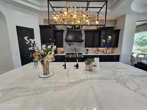 Kitchen - 8265 E Kramer Cir, Mesa, AZ 85207 photo 4 of 12
