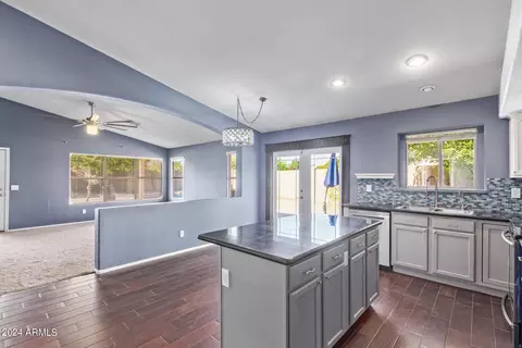 9528 E Plata Cir, Mesa, AZ 85212 photo 11