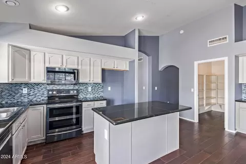 9528 E Plata Cir, Mesa, AZ 85212 photo 10