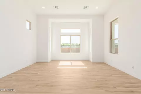 2539 E Russell St, Mesa, AZ 85213 photo 6