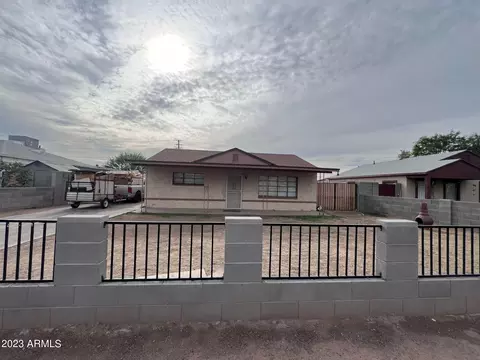 2615 W Washington St, Phoenix, AZ 85009