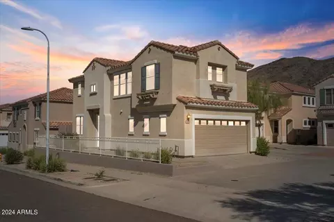 212 W Mountain Sage Dr, Phoenix, AZ 85045