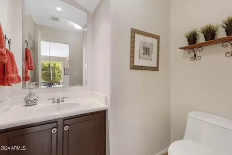 14272 S 12th Pl, Phoenix, AZ 85048 photo 9