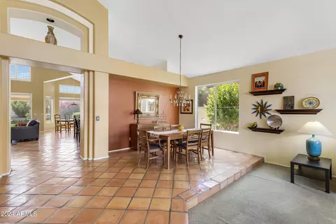 14272 S 12th Pl, Phoenix, AZ 85048 photo 4