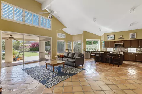 14272 S 12th Pl, Phoenix, AZ 85048 photo 11