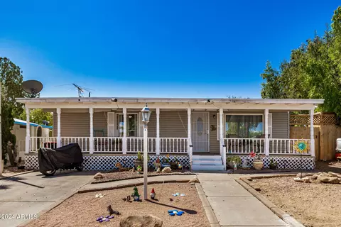 2539 E Oraibi Dr, Phoenix, AZ 85050