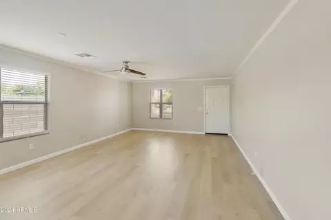 618 S Colonial Ct, Gilbert, AZ 85296 photo 9