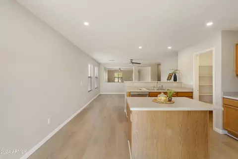 618 S Colonial Ct, Gilbert, AZ 85296 photo 12
