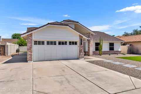 426 E Merrill Ave, Gilbert, AZ 85234 photo 2