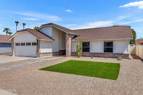 426 E Merrill Ave, Gilbert, AZ 85234 photo 3