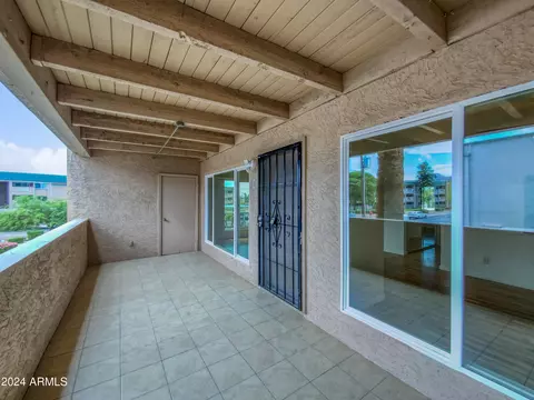 202 E Ruth Ave #8, Phoenix, AZ 85020 photo 2