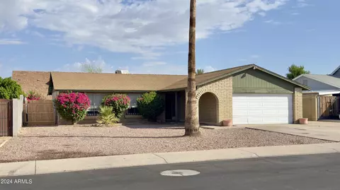 6402 W Mission Ln, Glendale, AZ 85302