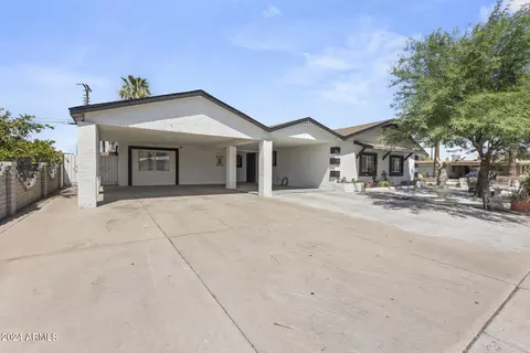 3214 N 52nd Pkwy, Phoenix, AZ 85031