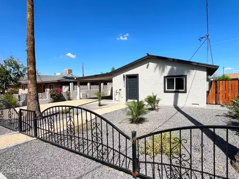 8039 S Calle Moctezuma --, Guadalupe, AZ 85283