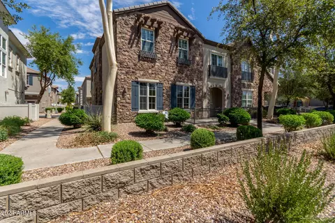 4727 E Red Oak Ln #102, Gilbert, AZ 85297 photo 8