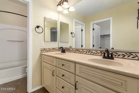 4727 E Red Oak Ln #102, Gilbert, AZ 85297 photo 5