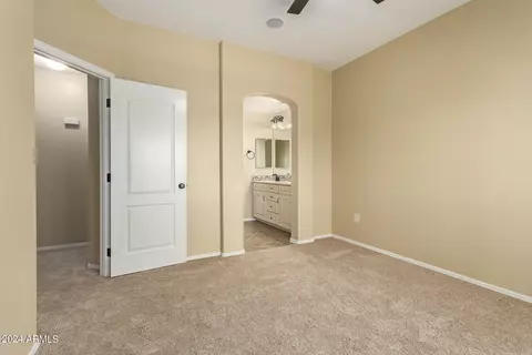 4727 E Red Oak Ln #102, Gilbert, AZ 85297 photo 14