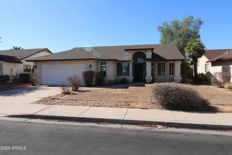 8371 W Sierra Vista Dr, Glendale, AZ 85305