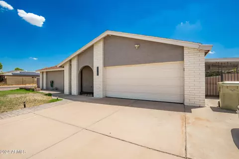 5205 W Dahlia Dr, Glendale, AZ 85304
