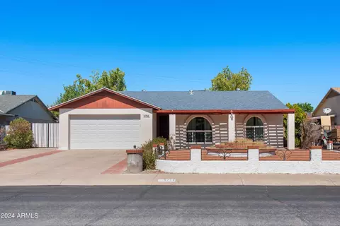 6718 S Carney Ave, Tempe, AZ 85283