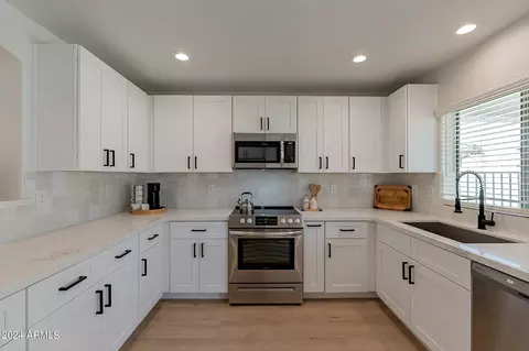 3528 E Hopkins Rd, Gilbert, AZ 85295 photo 11