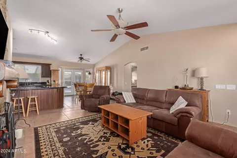 6323 E Quartz St, Mesa, AZ 85215 photo 7