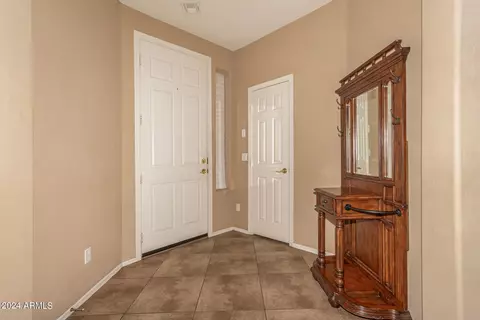 2330 W Beverly Rd, Phoenix, AZ 85041 photo 5