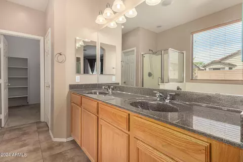 2330 W Beverly Rd, Phoenix, AZ 85041 photo 11